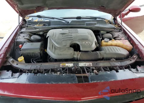 2014 Dodge Challenger Sxt z USA, uszkodzony, nr VIN 2C3CDYAG7EH137195